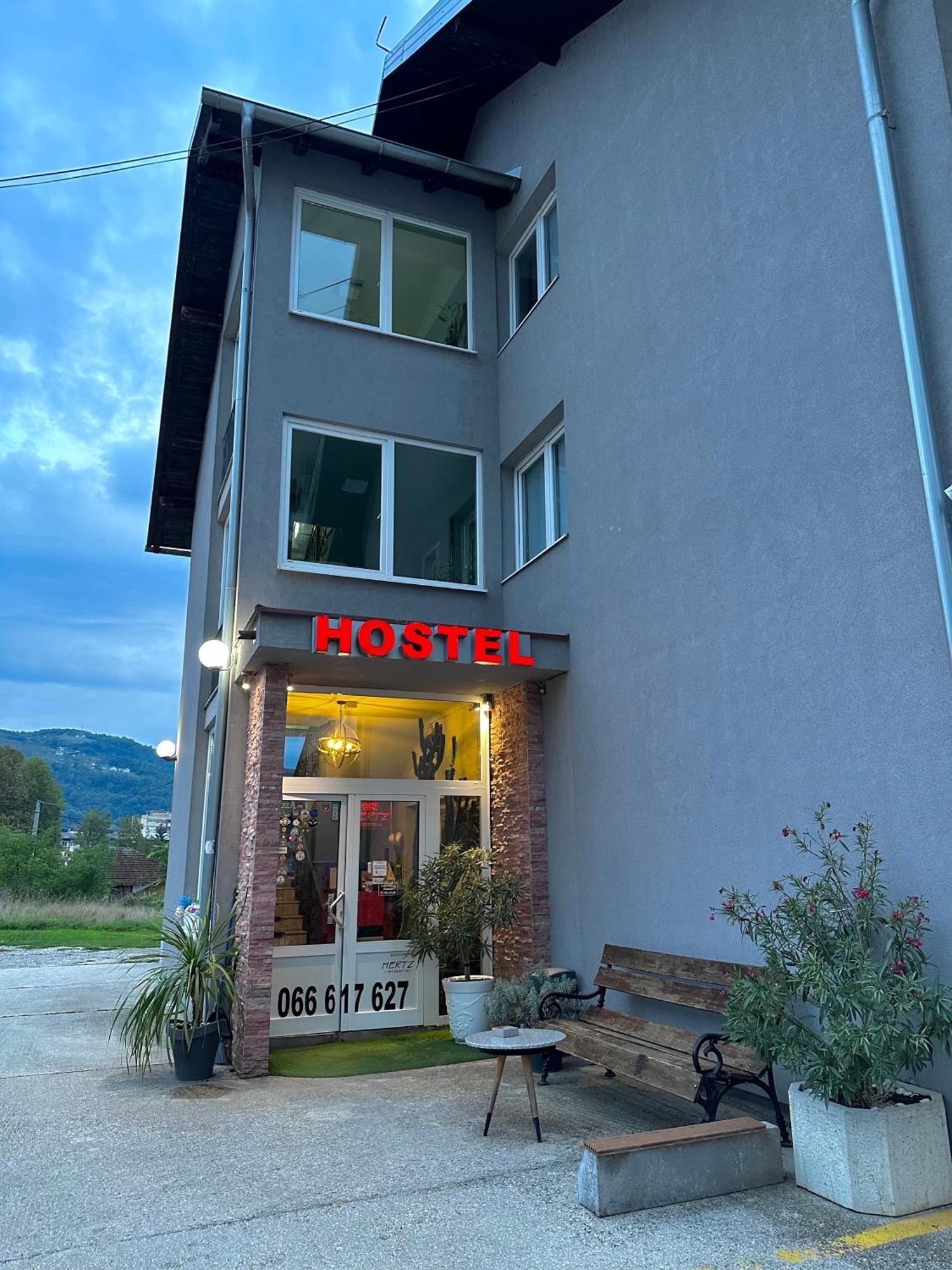 Hostel Herz Banyaluka Dış mekan fotoğraf