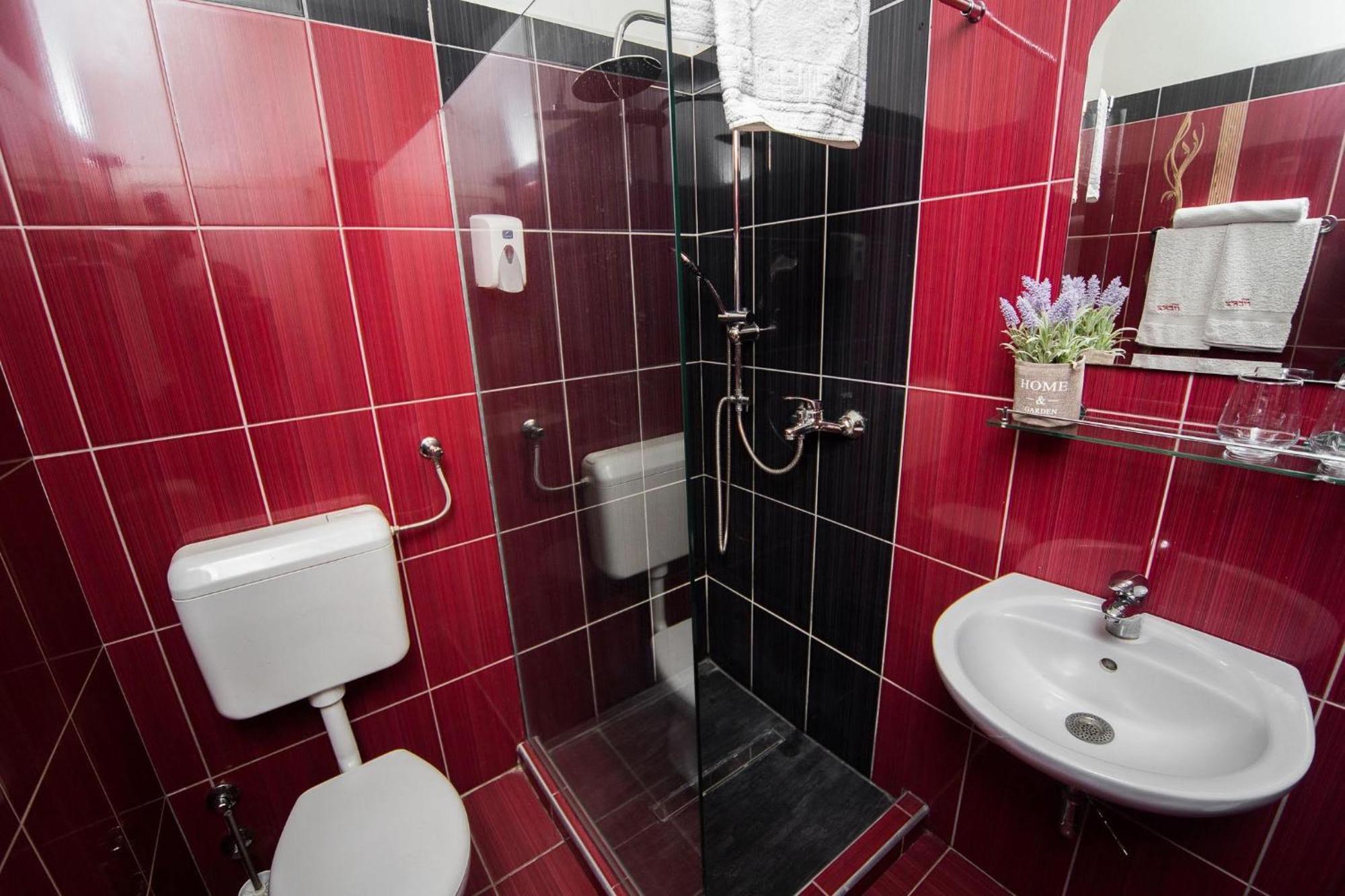 Hostel Herz Banyaluka Dış mekan fotoğraf